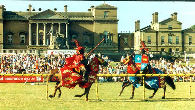 Holkam-Jousting-1-lrg